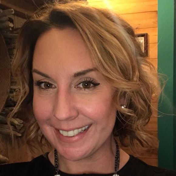 Meet your Posher, Kathleen - Picture 1 of 1